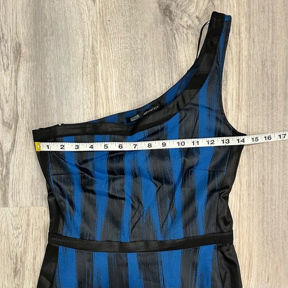 Jay Godfrey Blue Black Stripe One Shoulder Sleeveless Asymmetrical Dress Size 2 - Picture 3 of 7